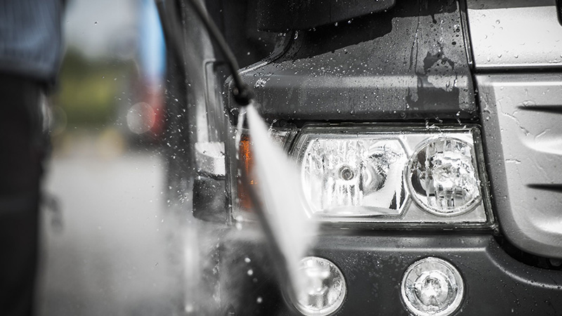 Limpeza de  Caminhões